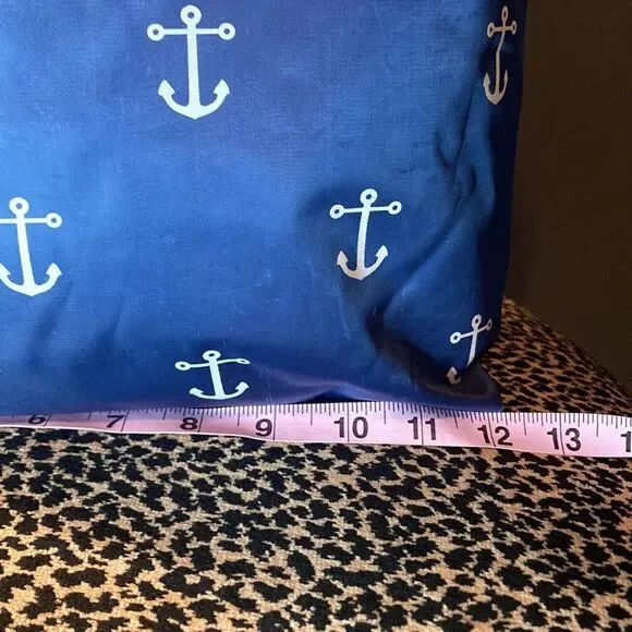 Top it Off Anchor blue and white tote bag, fair used condition - Picture 10 of 12